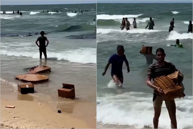 Qəzzalılar üçün havadan atılan humanitar yardımın böyük hissəsi dənizə düşdü - VİDEO