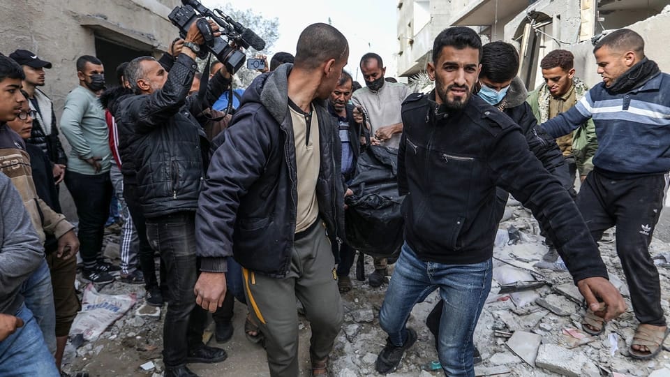 Qəzzada ölənlərin sayı 32 min 490-a yüksəlib