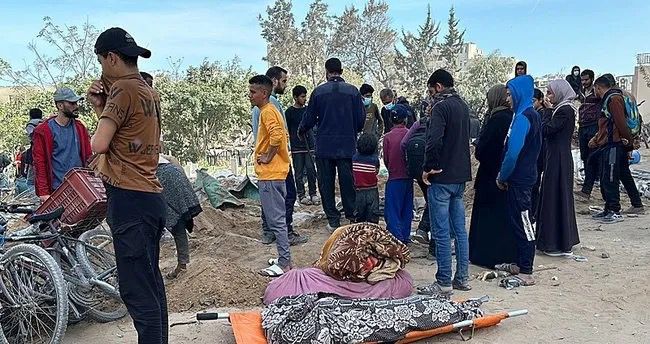 Qəzza soyqırımında ölənlərin sayı artır