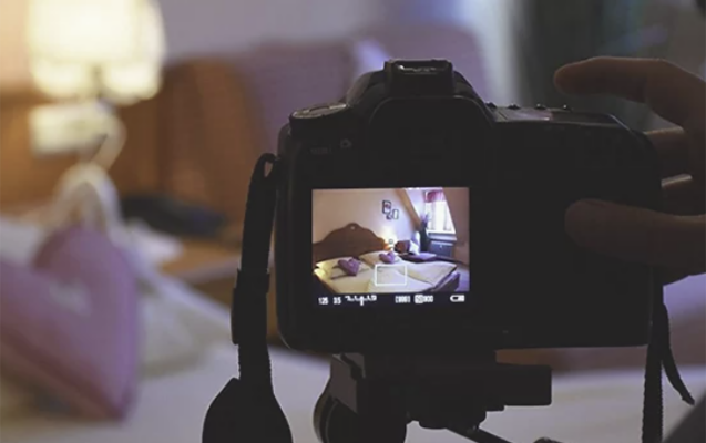 Bakıda kişini intim videoya çəkib şantaj edən 4 nəfər tutuldu - FOTO