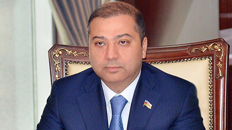 Hacı Salayev villasına 158 minlik lift istədi - Başına iş açdı