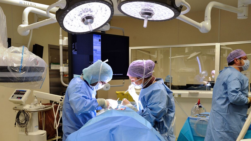 Xalq artisti uğursuz plastik əməliyyatın qurbanı olub (VİDEO)