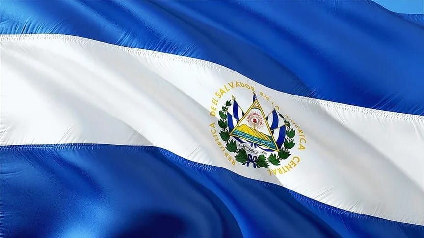 El Salvador yüksək ixtisaslı əcnəbi işçilərə 5 min “pulsuz pasport” verəcək