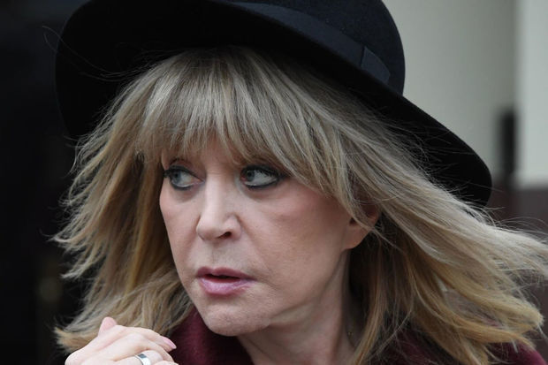 Rusiya Dövlət Duması Alla Puqaçovaya üzr istəməyi tövsiyə edib