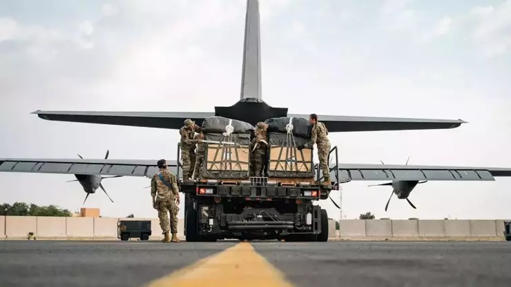 ABŞ Qəzzaya hava yardımı əməliyyatını bərpa edib