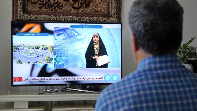İran dövlət televiziyası: İsfahanda 3 PUA məhv edilib