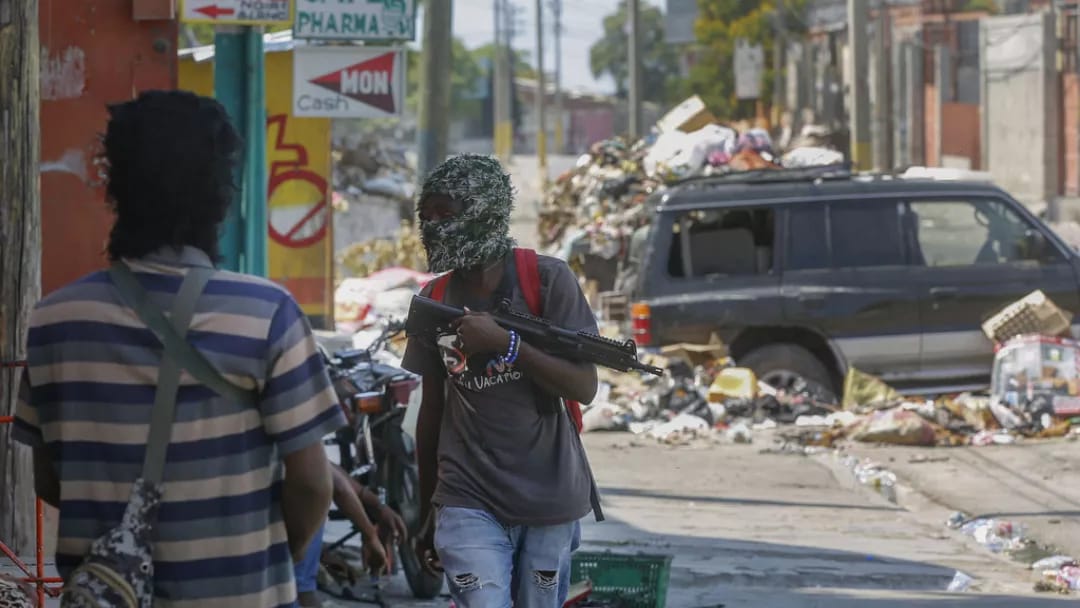 Haiti Fransanın milyardlarla dollar borcunu ödəməsini istəyib