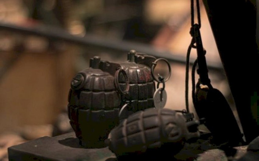 Xankəndidə avtomat, qumbara və qumbaraatanlar tapılıb