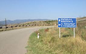 Ermənistanda polis minatəmizləmə işləri ilə əlaqədar Bağanis-Voskepar yolunu bağlayıb