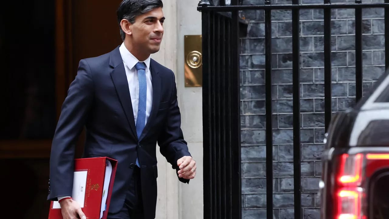 İngiltərə Ruandaya miqrant göndərmək planını təsdiqlədi