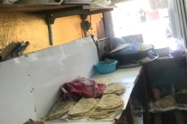 Xətai rayonunda un məmulatlarının istehsalı müəssisəsində nöqsanlar aşkarlanıb - FOTO