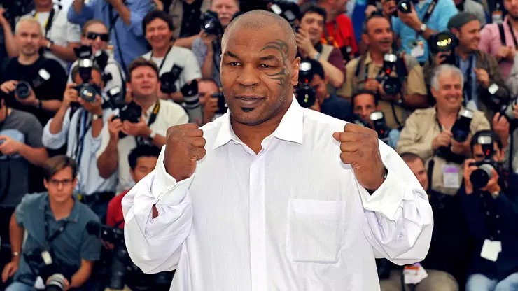 Mayk Tayson rinqə qayıdır