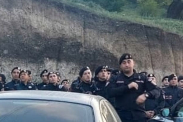 Ermənistan polisi Azərbaycanla şərti sərhəddə əməliyyat keçirib: Çox sayda saxlanılan var