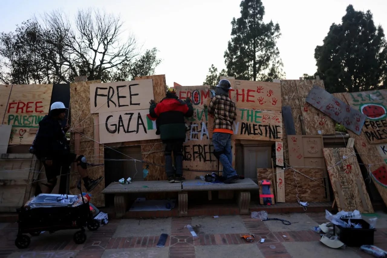 ABŞ universitetlərində 1600 nəfər həbs edildi