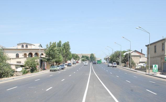 Bakının bu rayonunda evlər ucuz qiymətə kütləvi satışa çıxarılır - Səbəb nədir?