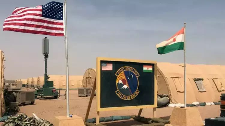 Rusiya əsgərləri ABŞ ordusunun yerləşdiyi hava bazasına yerləşdirilib