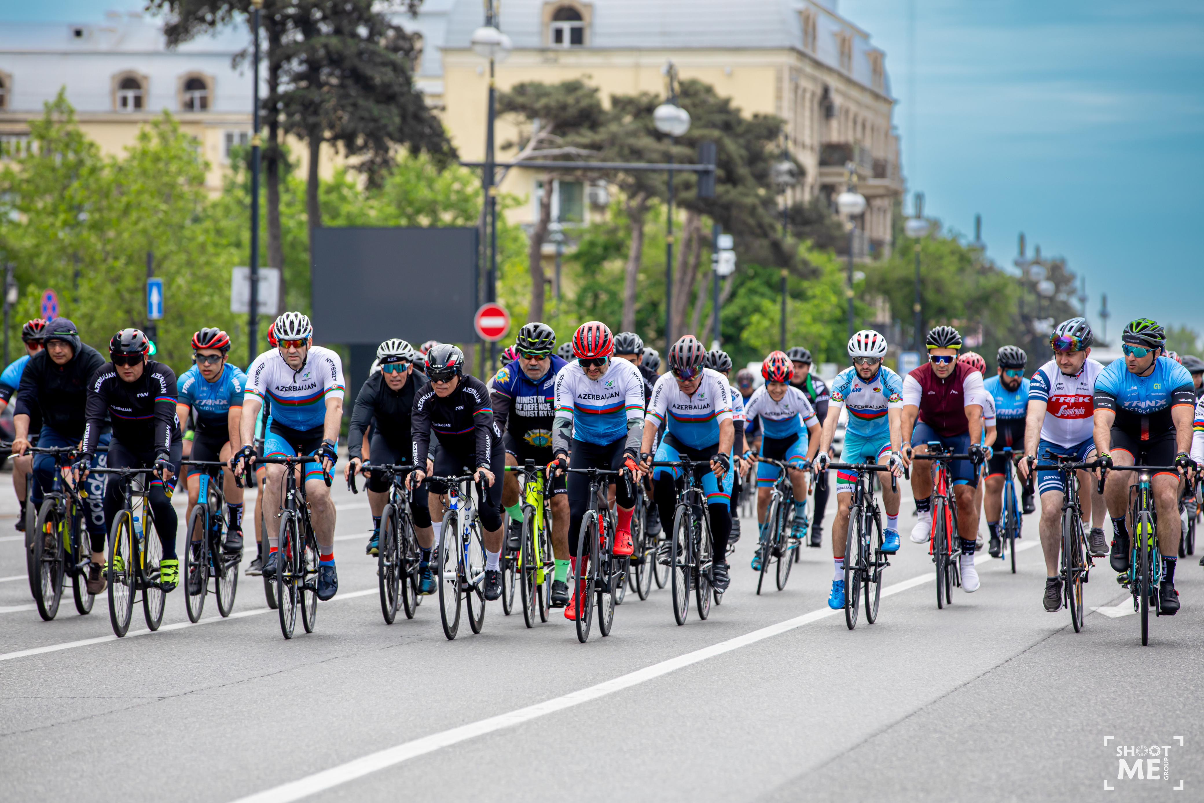 Ulu Öndər Heydər Əliyevin anadan olmasının 101-ci ildönümünə həsr olunmuş Veloyürüş keçirilib