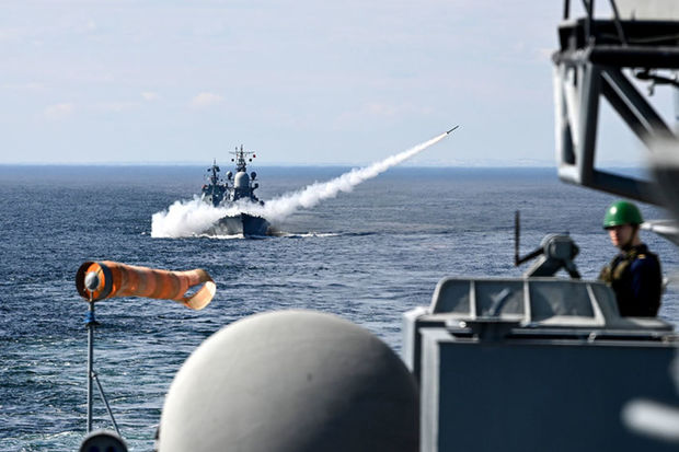 Putin tapşırıq verdi: Qeyri-strateji nüvə silahları üzrə təlimlər başlayır