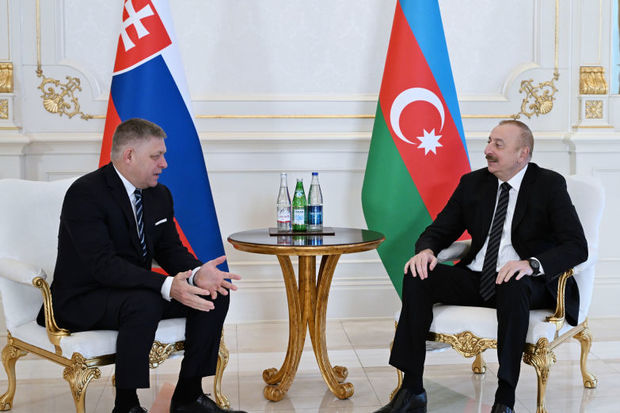 Prezident İlham Əliyevin Slovakiyanın baş naziri ilə təkbətək görüşü olub - YENİLƏNİB + FOTO
