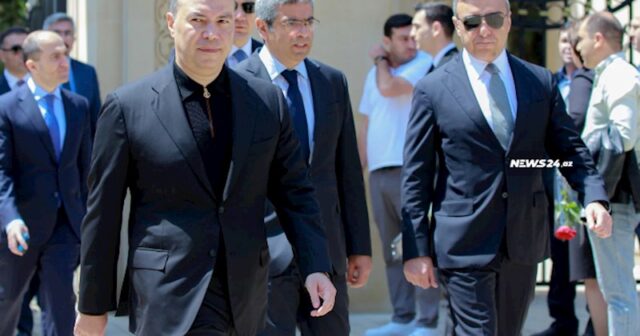 Sahil Babayevin geyiminin qiyməti AÇIQLANDI