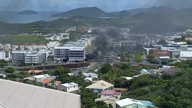Fransa Yeni Kaledoniyaya yüzlərlə polis göndərdi