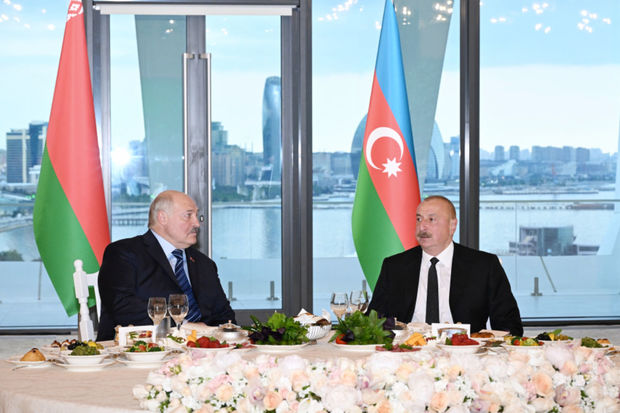 İlham Əliyevin adından Aleksandr Lukaşenkonun şərəfinə dövlət ziyafəti verilib
