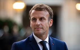 Makron Yeni Kaledoniyaya səfər edəcək