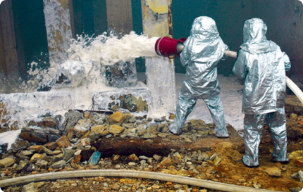 Kürdəmirdə 4 otaqlı ev yandı