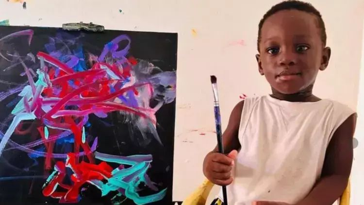 Qana 1,5 yaşında Ginnesin Rekordlar Kitabına düşüb