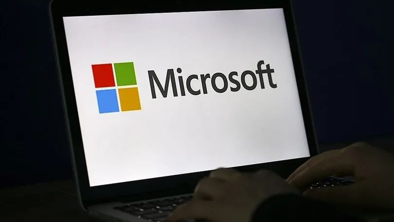 Microsoft işçilərini ixtisar etdiyini elan edir