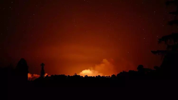 Havayda Kilauea vulkanı püskürüb