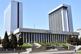 Növbədənkənar SEÇKİ: Yeni parlamentdə hansı deputatları təkrar görmək istərdiniz? – SORĞU