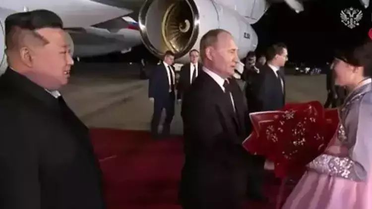 Putin 24 ildən sonra ilk dəfə Şimali Koreyaya gedib