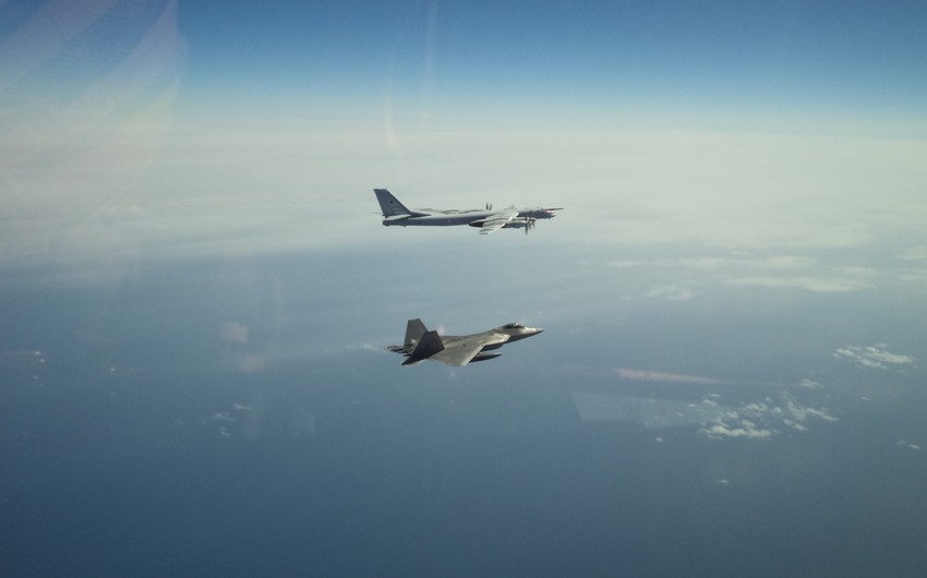 Çin təyyarələri Tayvan sahillərinə yaxınlaşıb