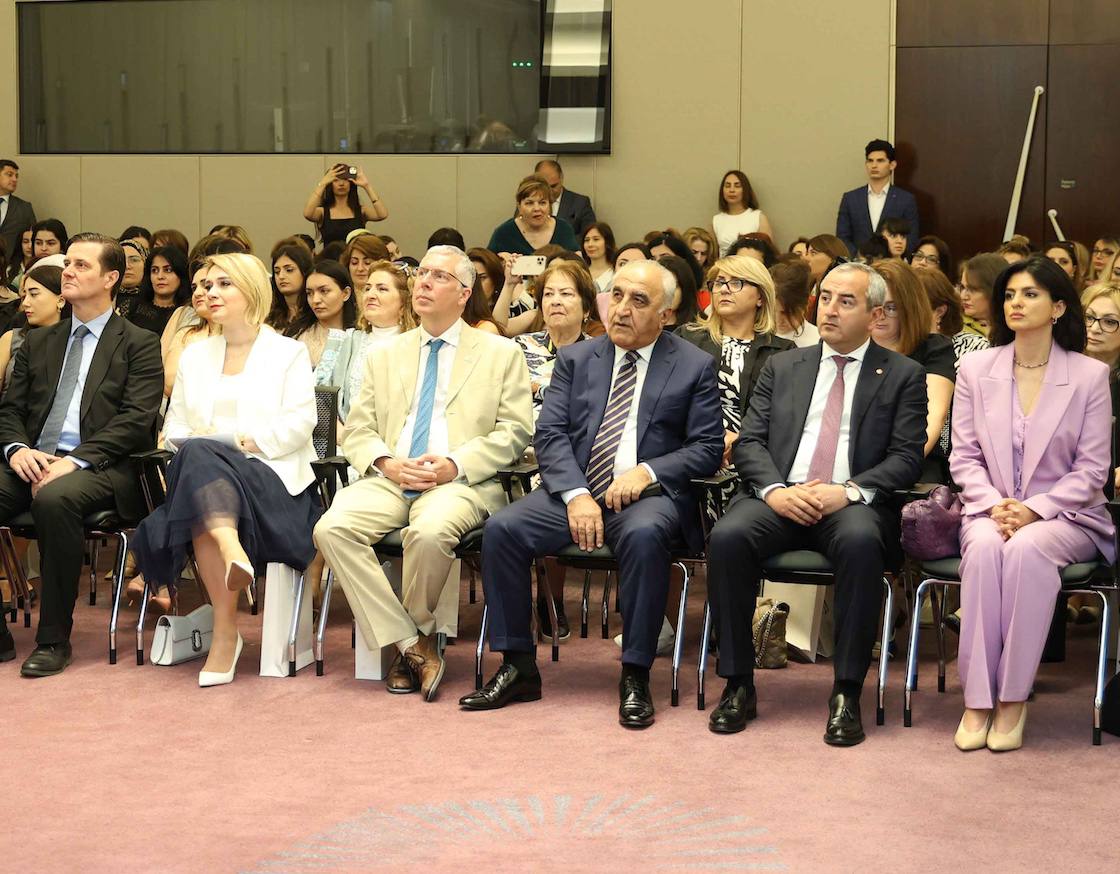 При поддержке Yelo Bank прошел Международный форум «Эколингвистика»