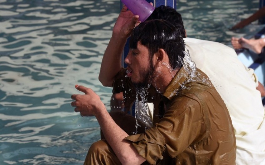 Pakistanda anomal istilər 500-dən çox can aldı