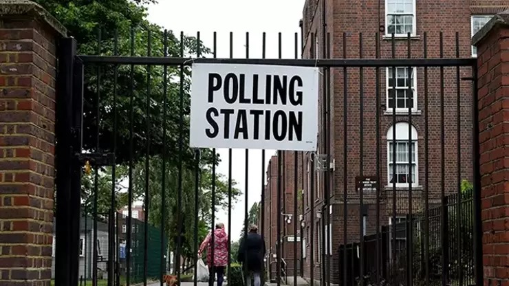 İngiltərədə İşçi Partiyası hakimiyyətə gəldi