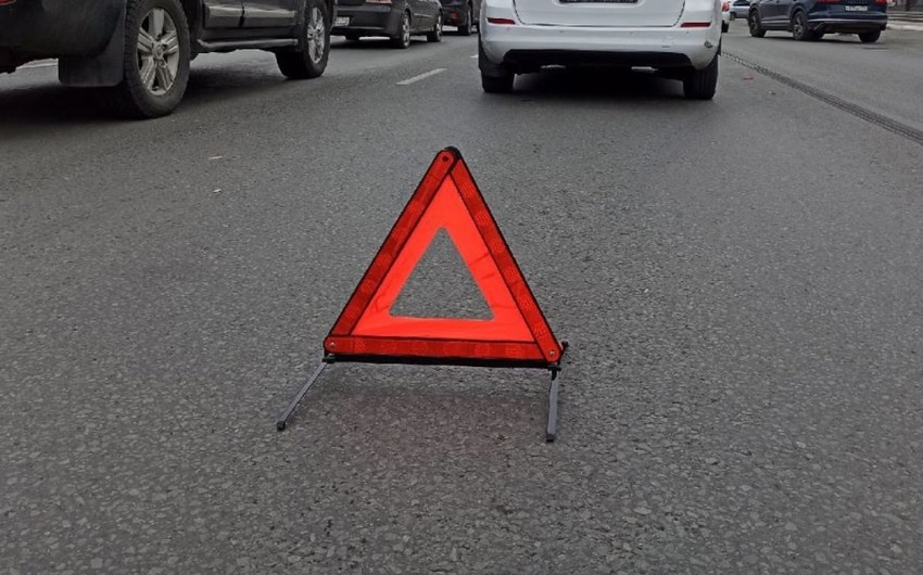 Bakıda 11 yaşlı yeniyetmə yol qəzasında xəsarət alıb