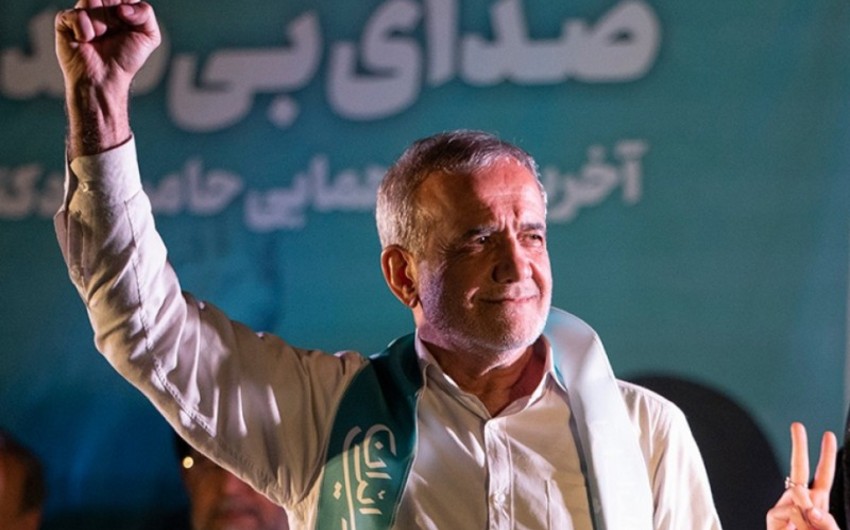 İranın yeni seçilən Prezidenti: Ərəb dünyası ilə konstruktiv dialoqa hazıram