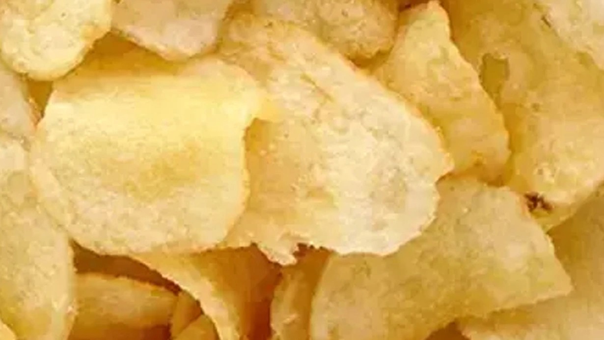 Çips yeyən 14 şagird xəstəxanaya yerləşdirildi