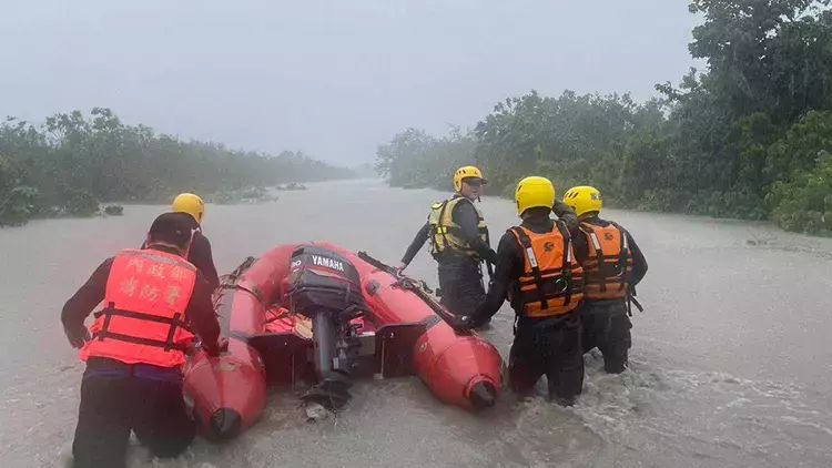 Tayvan və Filippini vuran Qaemi qasırğası nəticəsində 25 nəfər ölüb