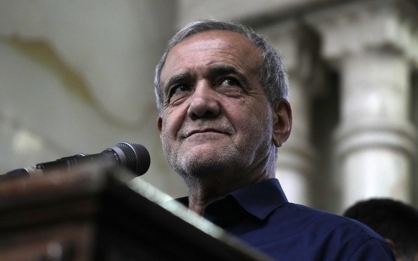 İranın yeni seçilən prezident sabah and içəcək