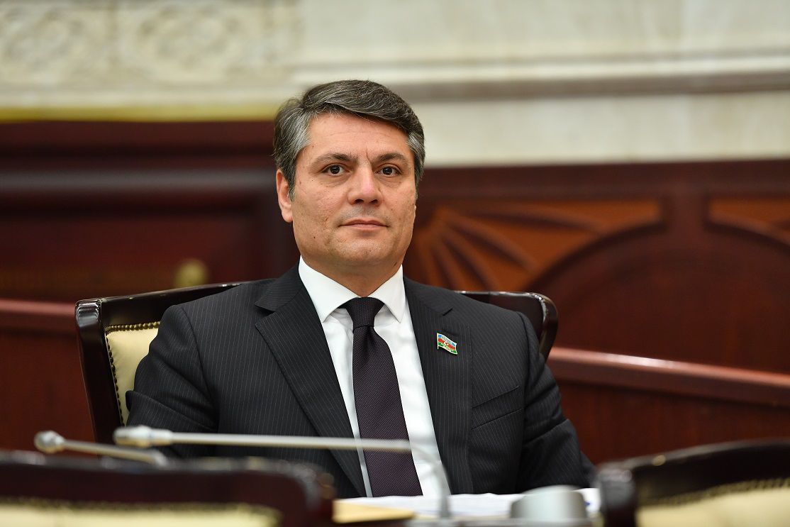 Təfəkkürümüzün güzgüsü Azərbaycan dili  qlobal tədbirləri müşayiət edir