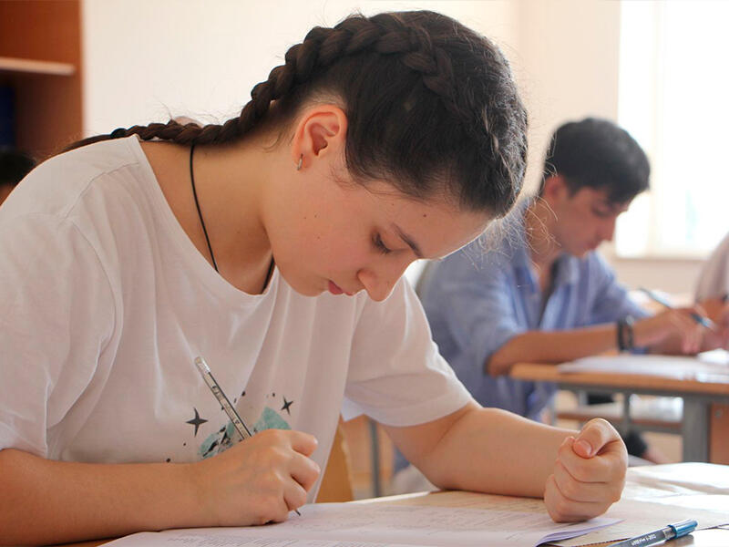 Magistraturaların boş qalan plan yerlərinə ixtisaslaşma seçimi başlayıb