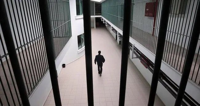 ABŞ-da həbsxanada dava yaranıb : 3 ÖLÜ