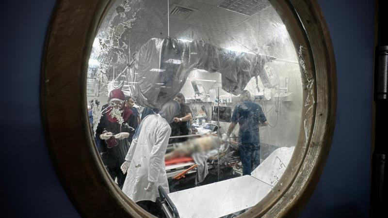 Qəzzada insanların həyatı təhlükədədir: 1400 xəstəxana çarpayısı var