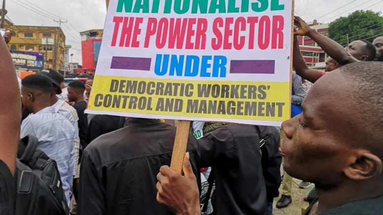 Bu ölkədə benzinin qiymətinin qalxması etirazlara səbəb oldu: 17 nəfər öldü