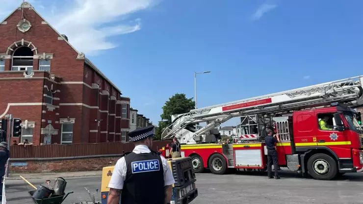 İngiltərədə zorakılıq aktlarında 378 nəfər saxlanılıb