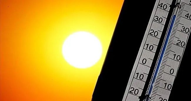 İranda istilərə görə dövlət qurumları bağlandı