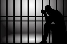 Həyat yoldaşını öldürmək istəyən şəxslə bağlı qərar verildi